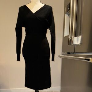 Almost Famous Elegant Black Long Sleeve Dress